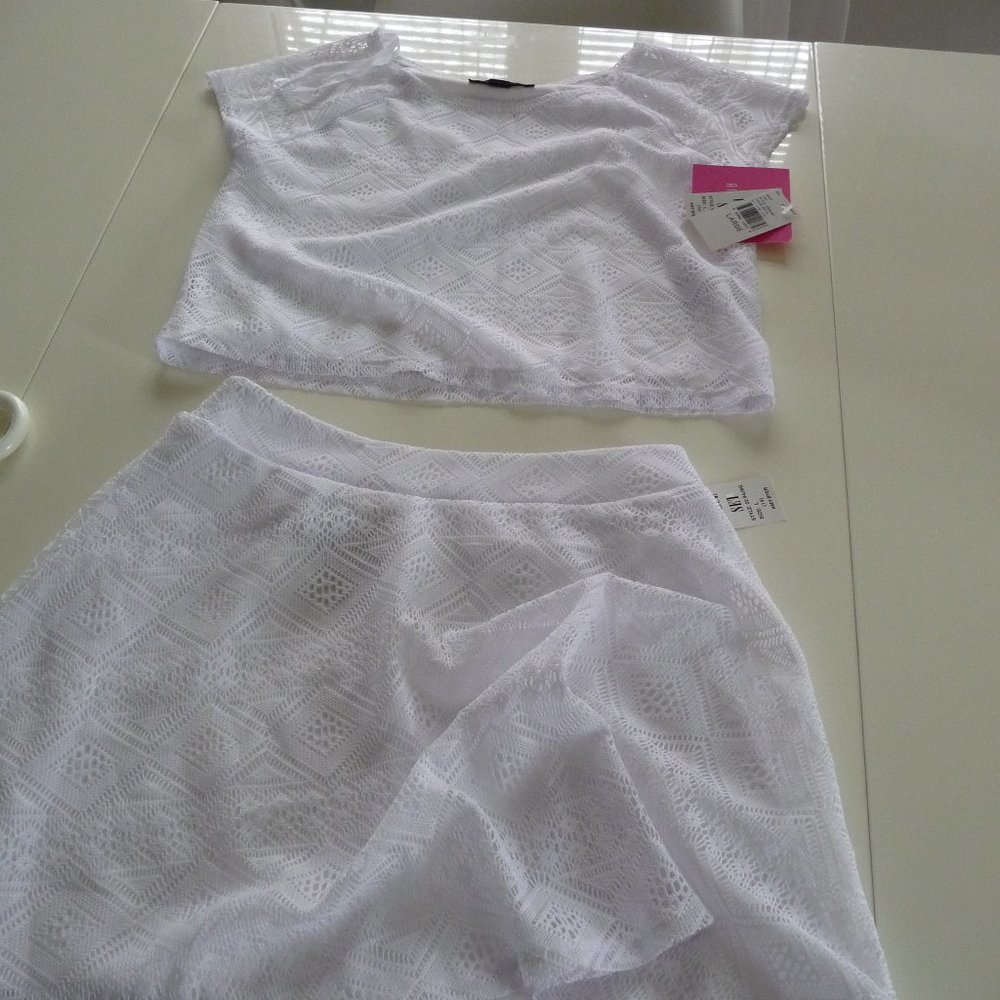 AMY BYER NEW girls  white lace two piece set with skirt  size L/14
